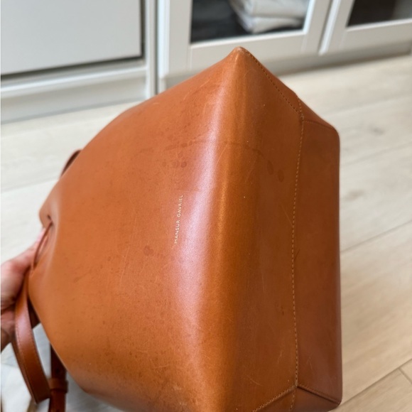 Mansur Gavriel Bucket Bag in color Camello/Rose - Picture 8 of 15